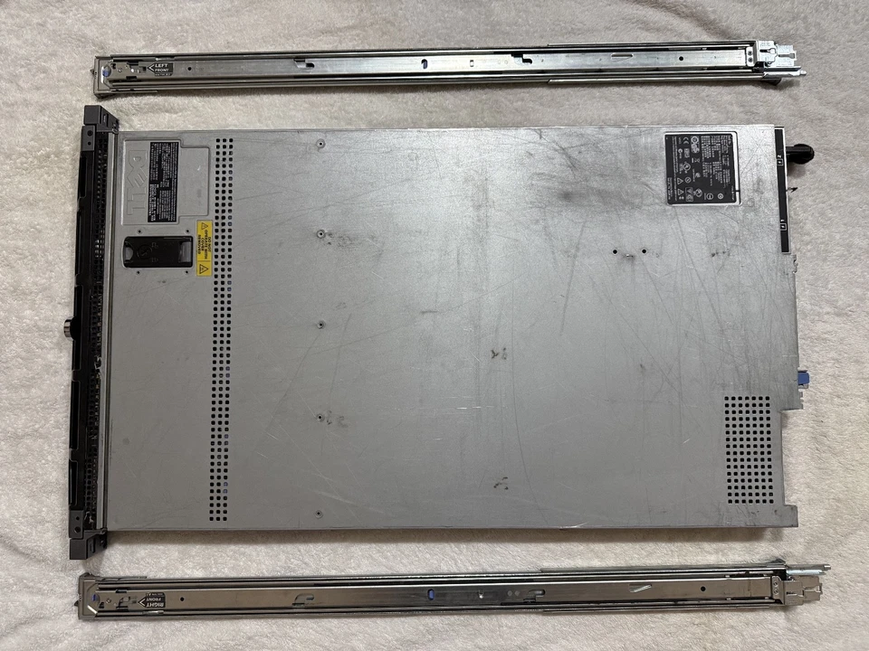 Dell PowerEdge R610 | 2x: Xeon X5690 6C/12T @ 3.46GHz | 64 GB RAM | 2x: 1TB HDD - Image 3 of 4