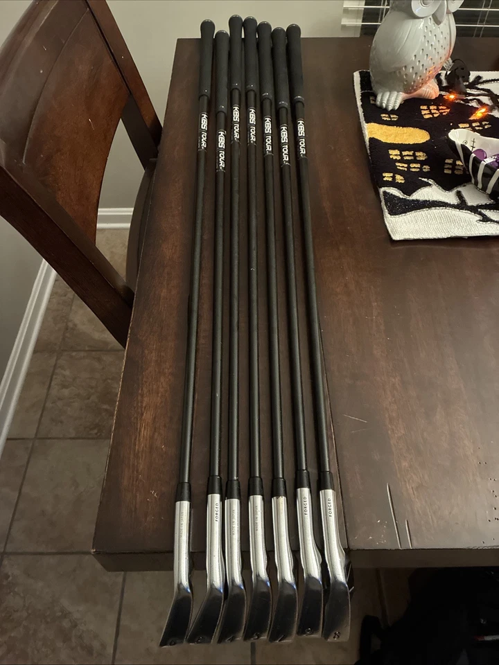 Juego combinado de hierros de golf Miura MC-501 8-9-P y CB-1008 4-7 Foto 2 de 4