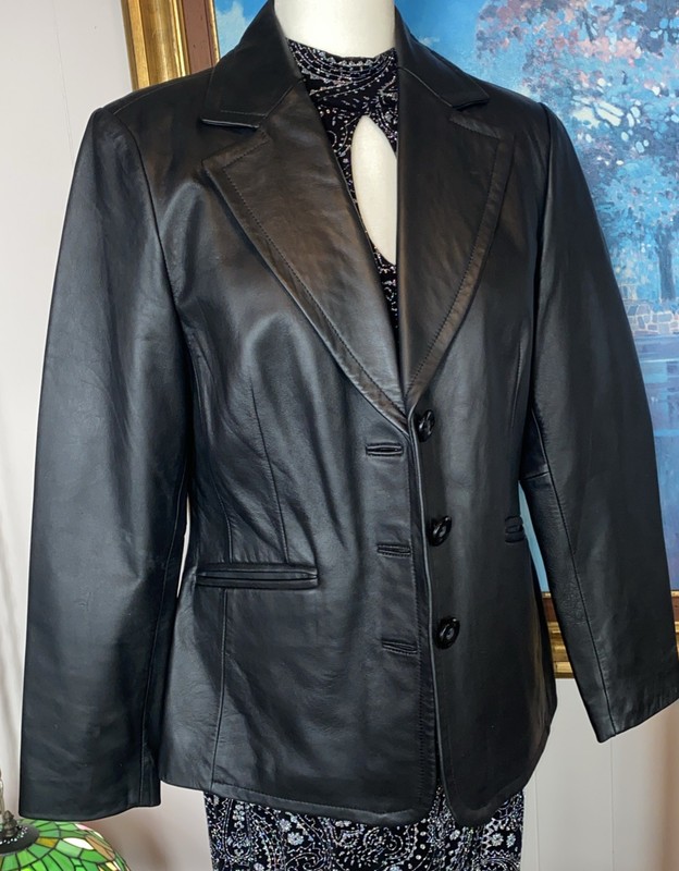 Worthington Genuine Lamb skin Black Jacket Sz Petite M