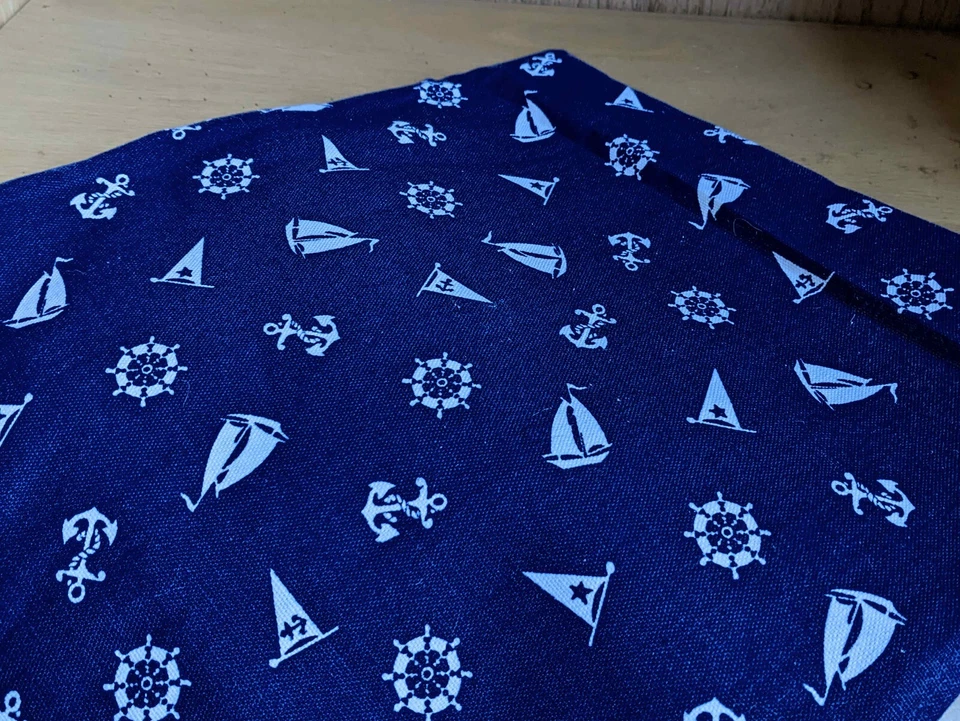 Tela Paño Náutico Estampado Azul Marino y Blanco - Decoración del Hogar - 45" X 1.4 Yardas Foto 3 de 3