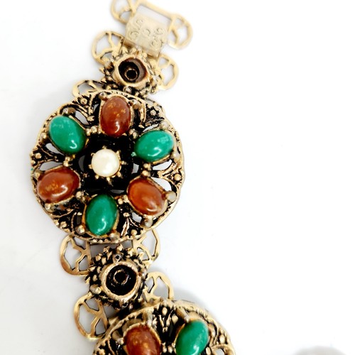 Vtg Chunky Ornate Victorian Revival Faux Carnelian Jade Pearl Cabochon Bracelet - Picture 6 of 8