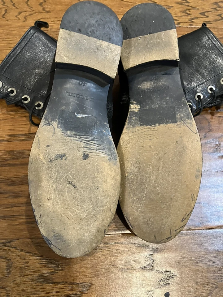 Diesel Womens  Combat boot EU40. US 9 Lace up side zip - Image 4 of 4