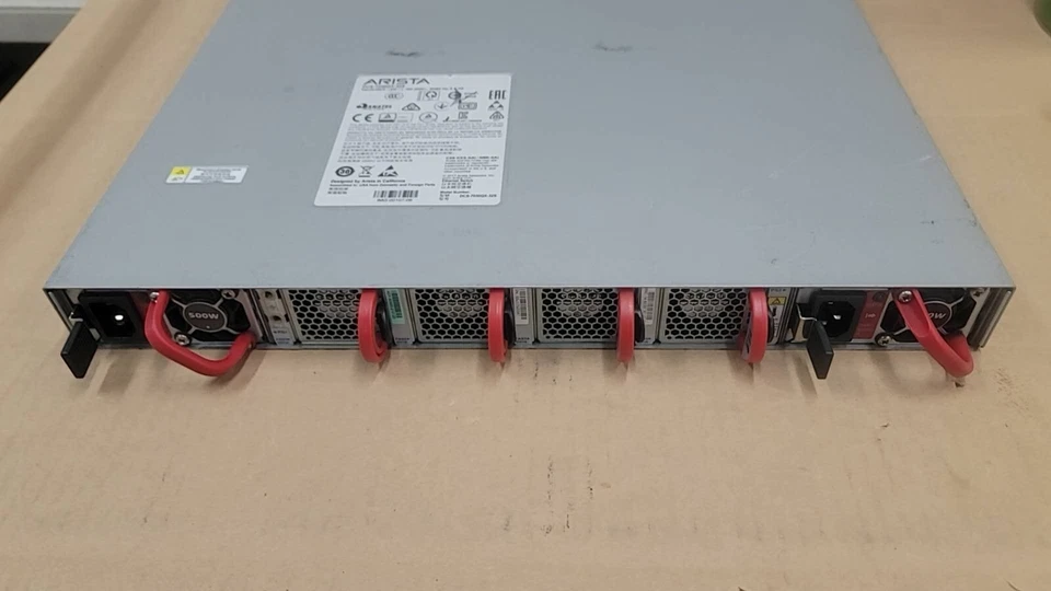 Interruptor de flujo de aire delantero a trasero Arista DCS-7050QX-32S 32x 40GBQSFP+ y 4xSFP+ (rojo) Foto 2 de 4