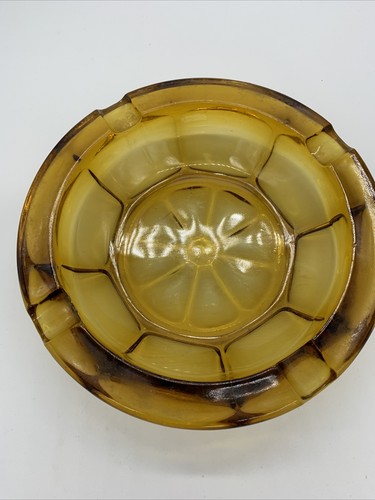 Vintage Brown/Amber Heavy Glass Round Cigar Cigarette Ashtray Mid Century 8 Inch - Picture 2 of 5