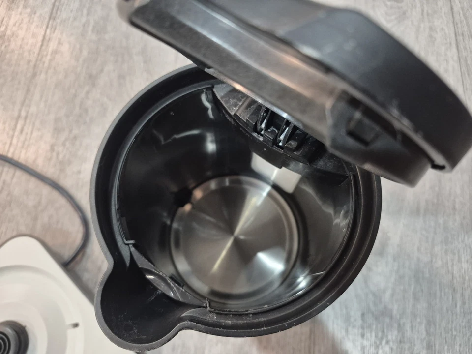 Bosch Kettle TWK8631GB/02 2520-3000W - Image 3 of 3