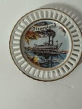 Eleanore Welborn Disney Ribbon Plate – Mark Twain Riverboat – RARE!