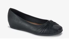 Baretraps Chainey Women’s Slip-On Balllet Flats Memory Foam Black Size 8M New
