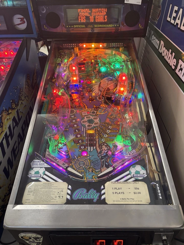 Bally's World Cup Of Soccer 1994 Pinball Machine - Image 2 of 3