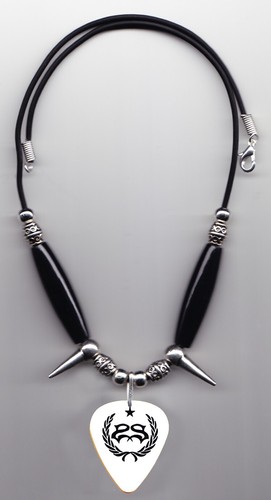 Pierre Aigre Blanc Guitare Pick Collier - Slipknot - Photo 2 sur 2