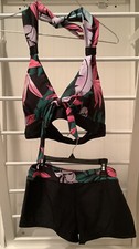 NWOT Women s Large Bikini Swimsuit Black and Floral Large