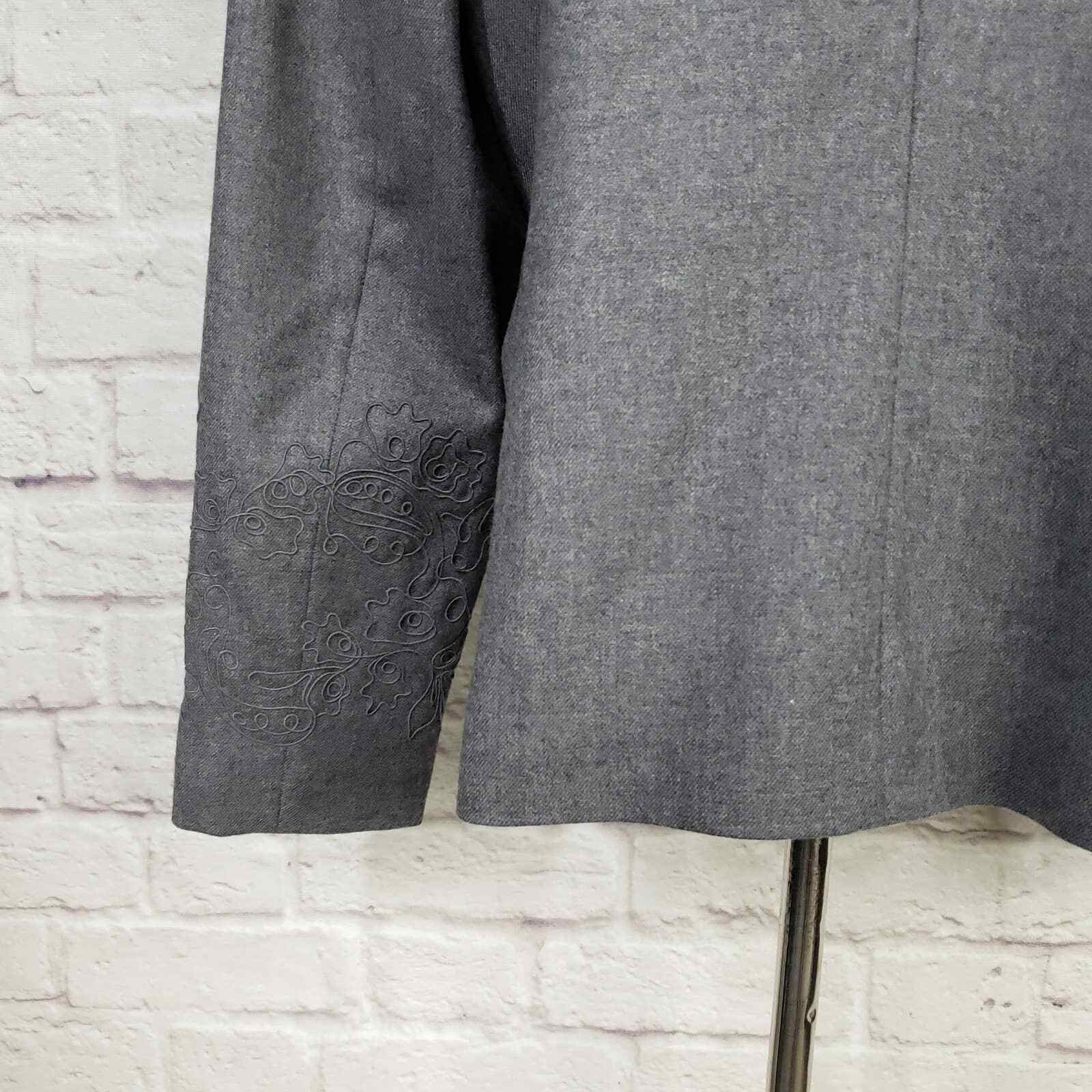 Pendleton Gray Wool Blazer Jacket Embroidered Sou… - image 9