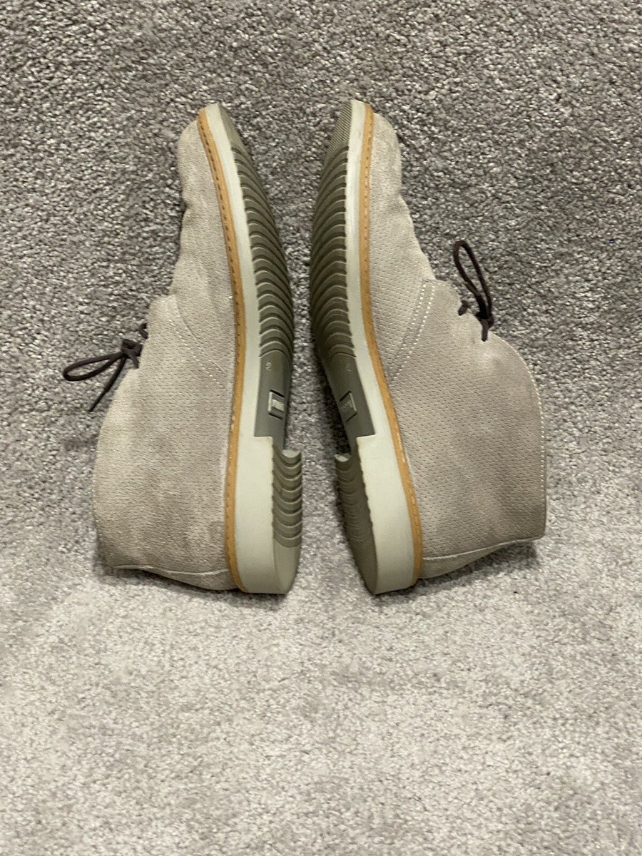 1901 Chukka Boots Mens 9 EU 42 gray Italian Made Suede lace  display picture 1
