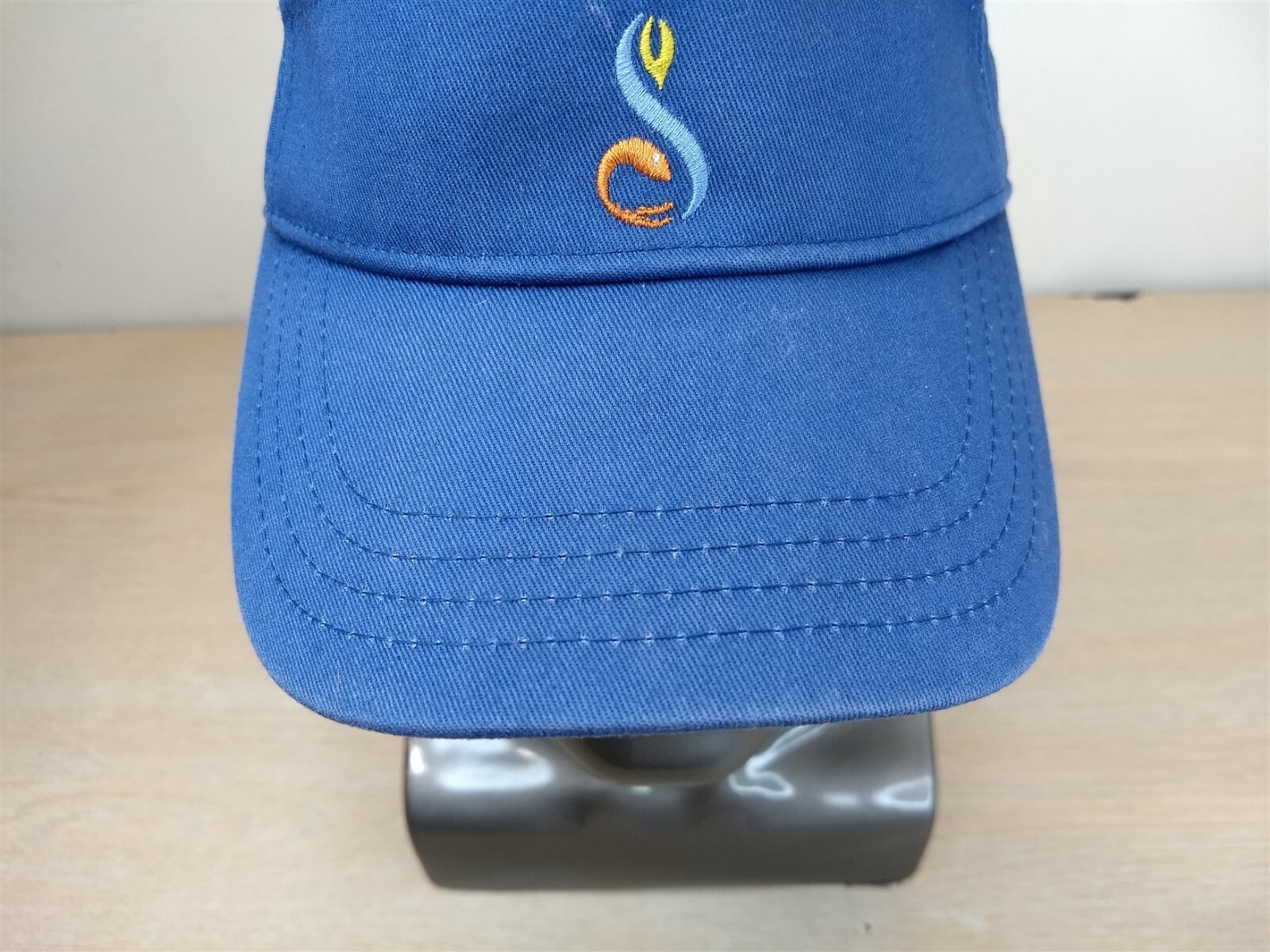 STREAMSONG ADJUSTABLE STRAPBACK SUN VISOR/CAP, BL… - image 8
