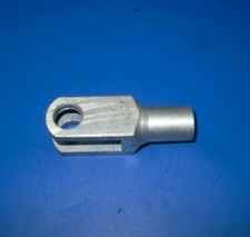 NORTON COMMANDO 850 MK3 CLEVIS - BREMSSCHUBSTANGE HINTEN 06-6265 NOS