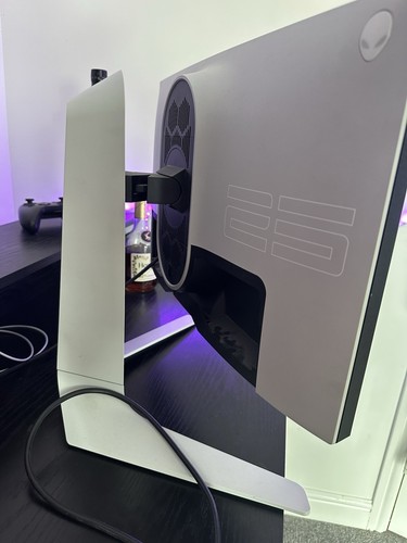 Alienware monitor 25 Inch 240hz