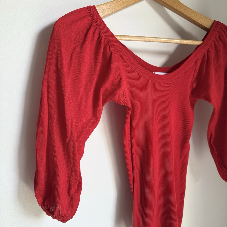 Camiseta Sonia Rykiel Manga Larga Talla 1 Fuera del Hombro Rojo Corazón Grunge Gótico Foto 2 de 4