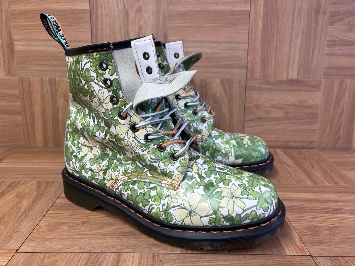 Sz 10 - Dr. Marten Irish St. Patrick's Day Floral Clover 1460