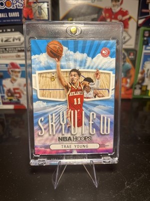 2022-23 Panini NBA Hoops - Skyview Trae Young #10