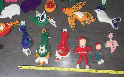 HANDMADE CHRISTMAS FELT & SEQUIN ORNAMENTS ELF SNOWMEN BIRDS SANTA CLAUS - Picture 12 of 24