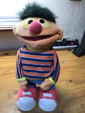 Ernie Figur mit Bewegung und Sprache - Kitzle mich