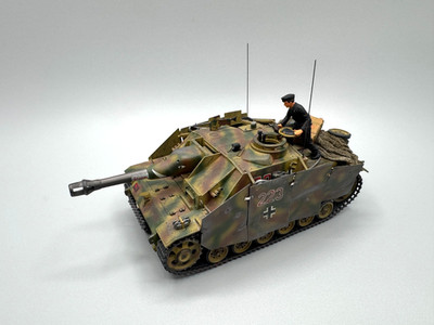 1:35 WWII German StuG III Ausf. G - pro built