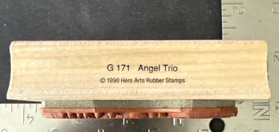 Sello de goma Hero Arts montado en madera 1990 G171 trío de ángeles ángeles cantores estrellas Foto 2 de 3