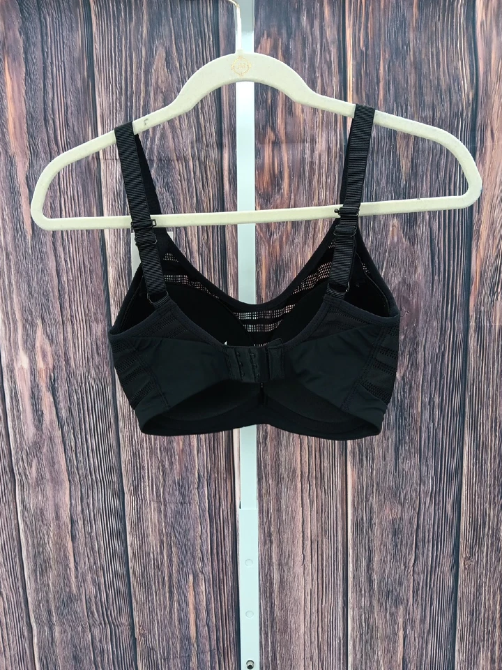 Женский спортивный бюстгальтер Le Mystere Цвет черный Активный баланс 30G На косточках 7-AA7 - Изображение 2 из 4