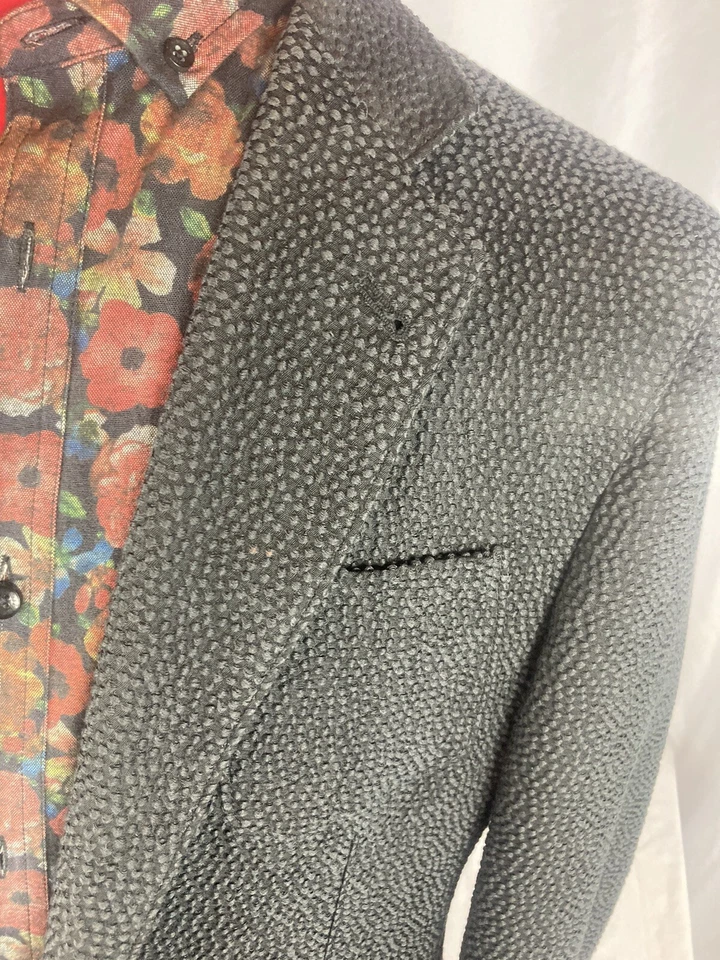 Blazer Giorgio Armani Upton Seersucker Negro con Personaje (manga) 2 Btn Foto 2 de 4
