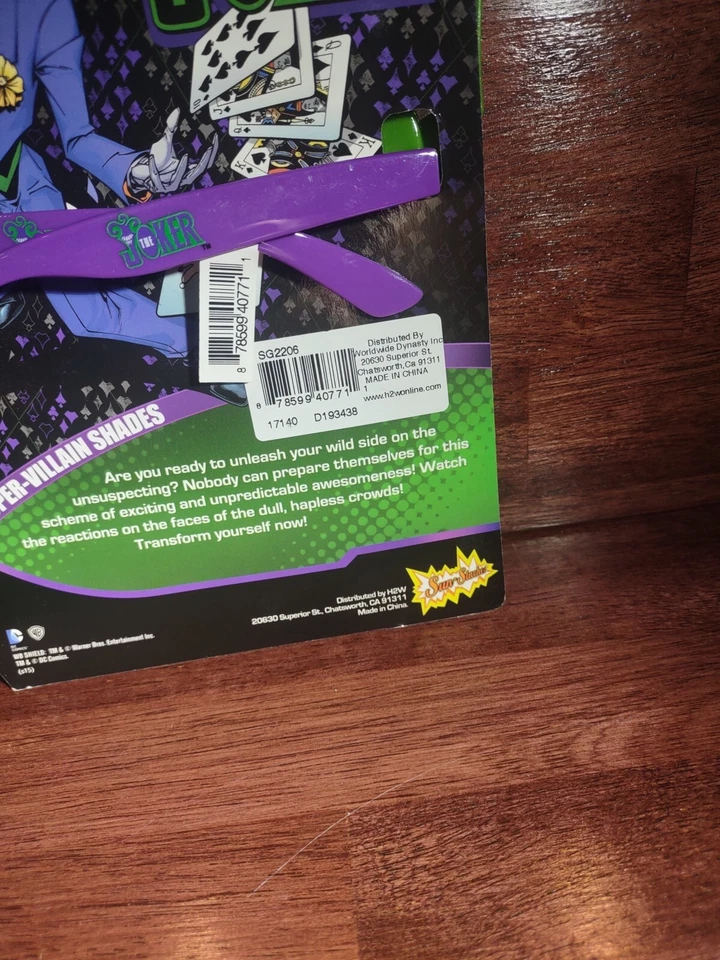 DC Joker Super-Villain Shades Sunglasses Mask Purple/ Green UV400 NEW - Image 4 of 4
