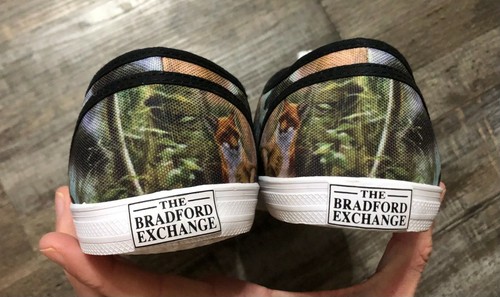 The Bradford Exchange Wildlife Panda Shoes Sneakers John Seerey-Lester Size 7.5 - Picture 8 of 10