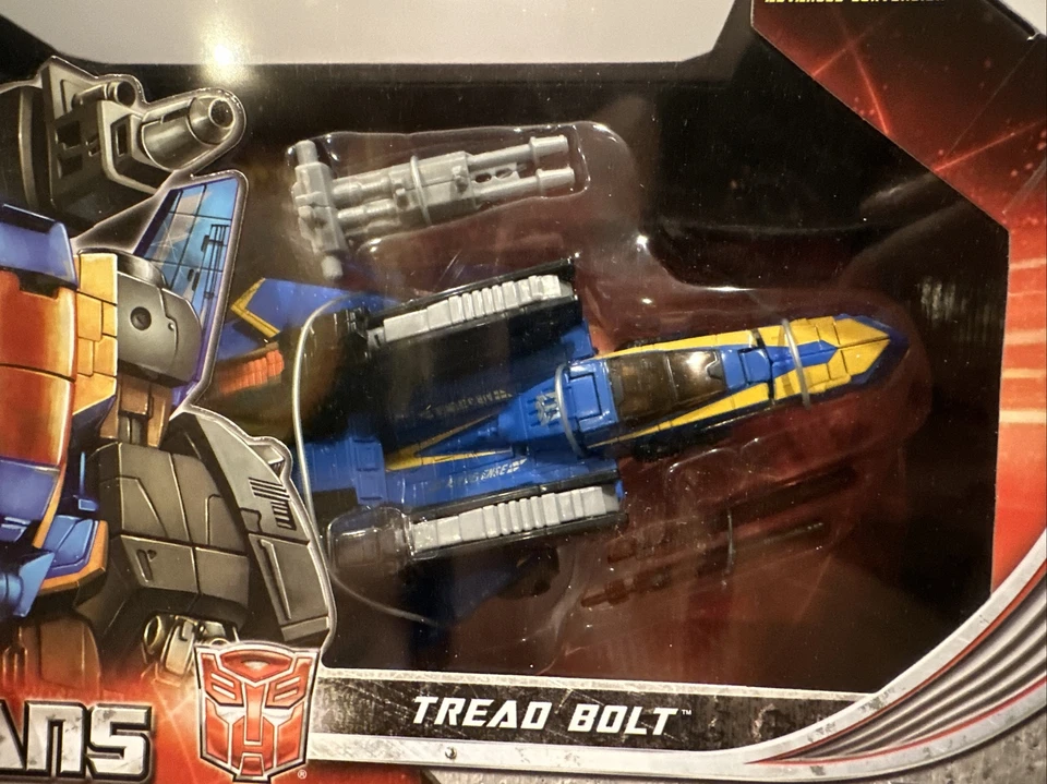 Transformers Universe Autobot Tread Bolt 2008 Hasbro MISB New Voyager Class - Image 2 of 4