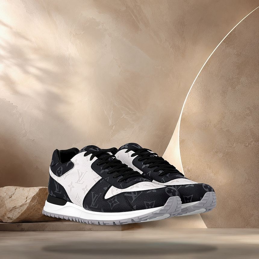 Louis Vuitton Run Away Sneakers Eclipse 158372433 [U]