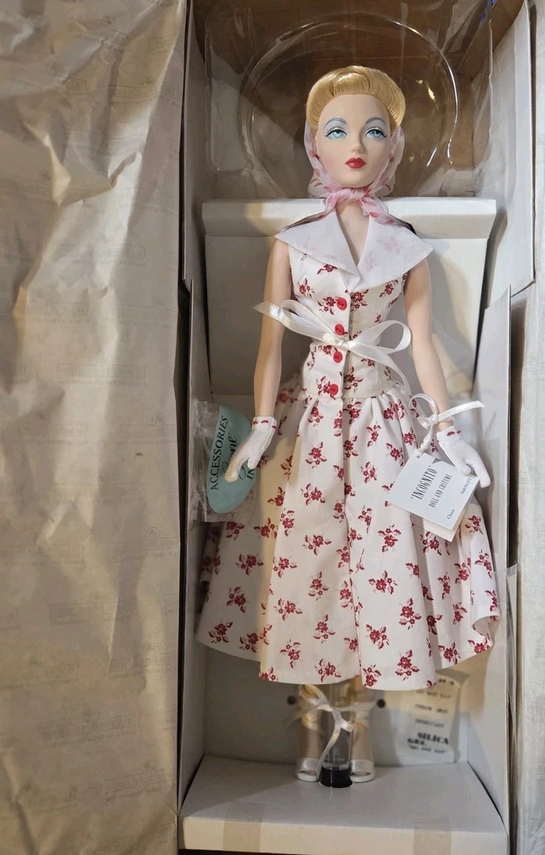 Ashton Drake Gallery Creme De Cassis Gene Collection 16 Doll, Pre
