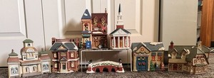 Christmas Village House Lot 6 Dickens Keepsake Lemax Church Service  Post Office