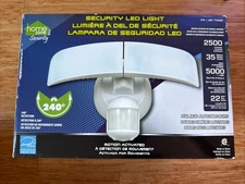 Home Zone Wide Adjustable Motion Sensor Activated LED Outdoor Security Light NEW