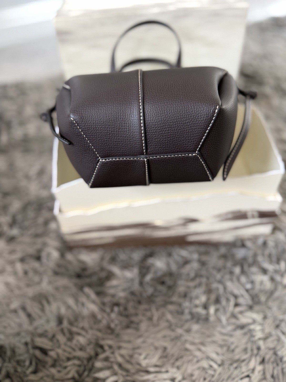 Polene Cyme Tote Nano EDITION TEXTURED EBONY RRP£350 image 6