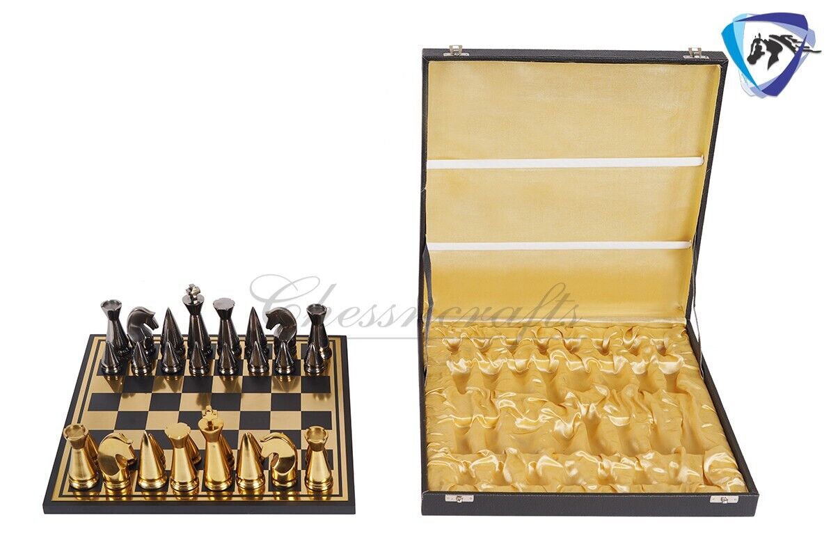 Chess Games With Chess Metal Pieces Wooden Chessboard Gift Box With Luxury  Decorations Interior Decoration Pieces Size 30X30X2.8