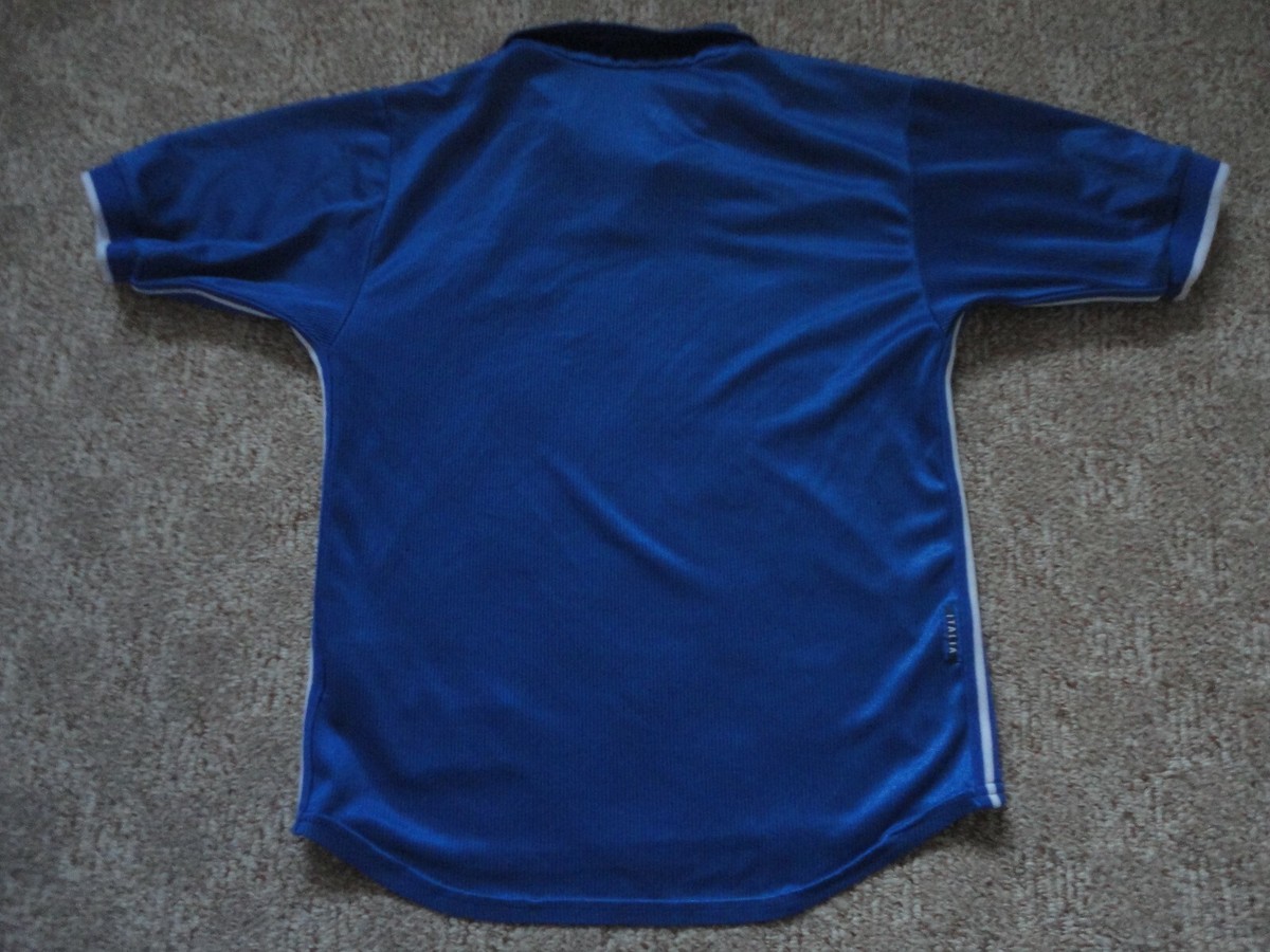 セール！Nike イタリア代表 1998W杯 サッカーシャツ M アウェイ セール！Nike イタリア代表 1998W杯 サッカーシャツ M アウェイ