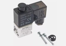 1PCS NEW AIRTAC Solenoid Valves Air Valves 3V2M-NC AC220V FREE SHIPPING