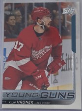 Filip Hronek 2018-19 Upper Deck Young Guns Rookie Card Vancouver Canucks. rookie card picture