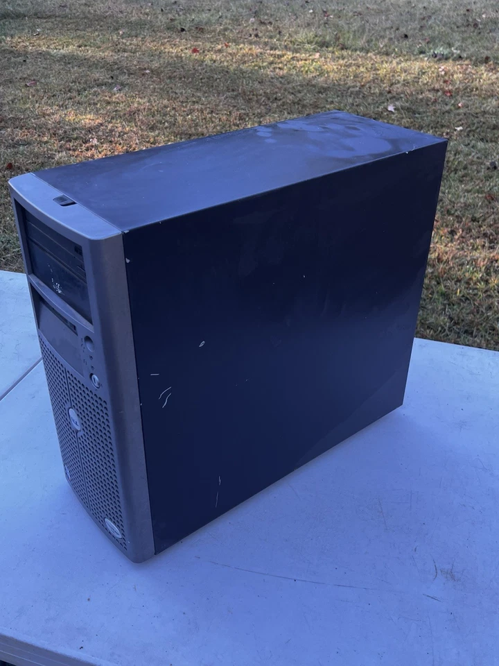 Dell PowerEdge 700 Desktop Tower Server - Image 3 of 4