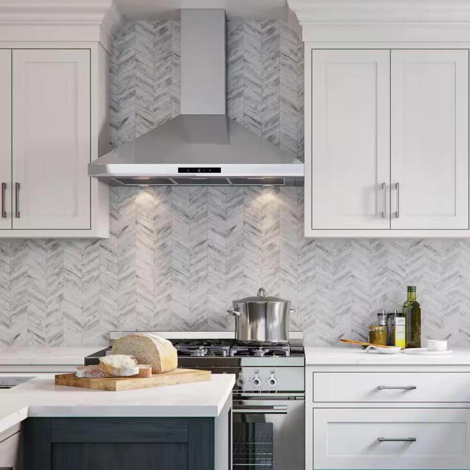 30 In. under Cabinet Range Hood in Stainless Steel with Aluminum Mesh Filters, L - Image 3 of 4