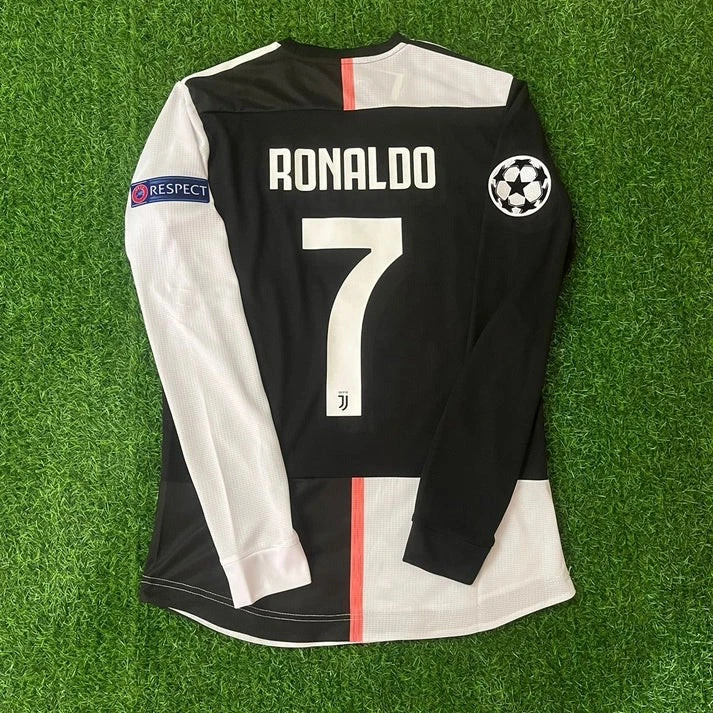Preços baixos em Cristiano Ronaldo Juventus Camisas de futebol da