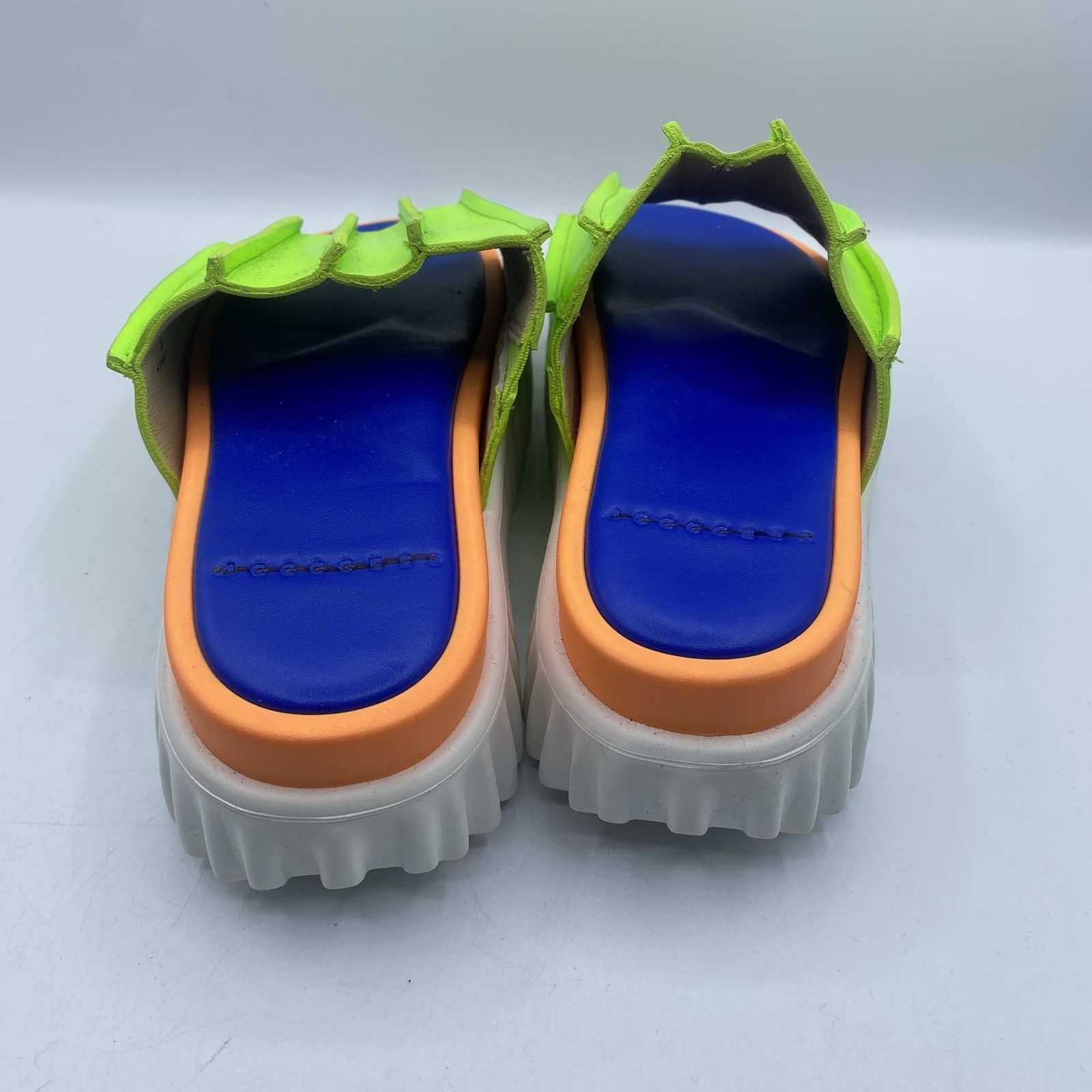 APL 4ccccees Free People pieghe e diapositive di ringraziamento piattaforma verde EU 38 US 7 5 nuovo senza scatola*