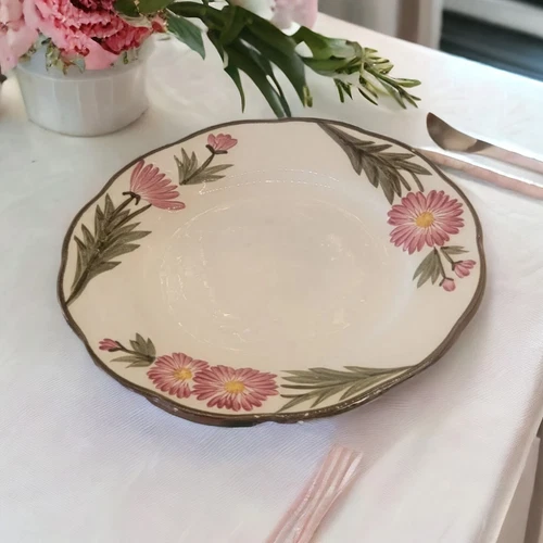 stangl Plate pink gerber daisy Flowers Farmhouse Folk Art Signed Art Pottery 8"