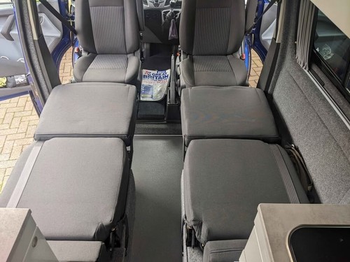 ford transit custom camper van with toilet compartment - Picture 5 of 13