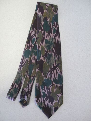 ネクタイ FENDI A tie Zucca FF logo silk purple Unused Fendi Tie, Silk, FF Logo, Zucca Pattern, Stripes, Purple No