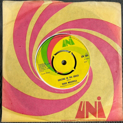 HUGH MASEKELA - '' GRASING IN THE GRASS '' 7'' Vinyl 1968 FUNK - UN 504