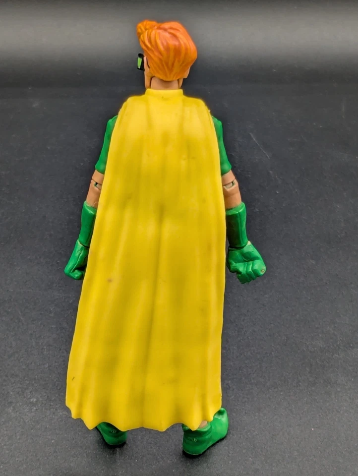 Robin Dark Knight Returns DC Multiverse Suelto 6" Universo Doomsday BAF Carrie Foto 2 de 2