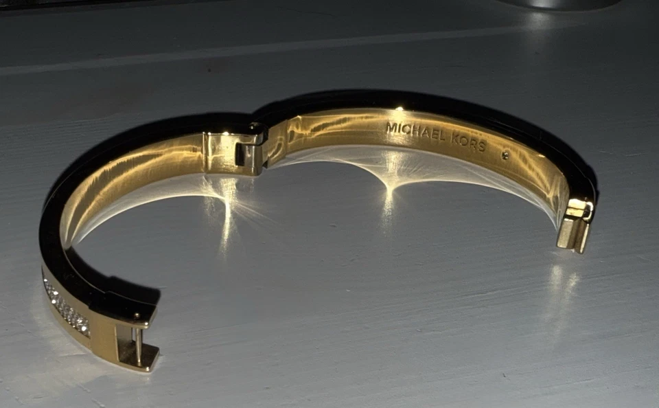 Nuevo Brazalete Michael Kors Bisagras Dorado con Pavé Estrás Banda Diseñador Foto 3 de 4